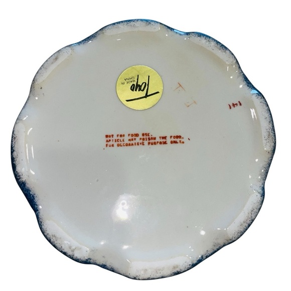 Toyo Cobalt Blue Porcelain Trinket Box with Gold & Floral Detail 4.5” x 2.75” - Picture 7 of 11